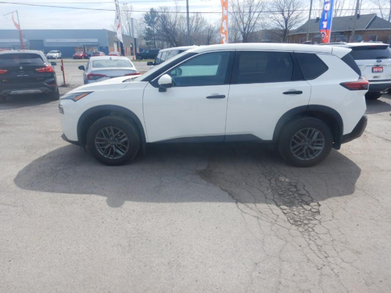 2023 Nissan Rogue S Photo3