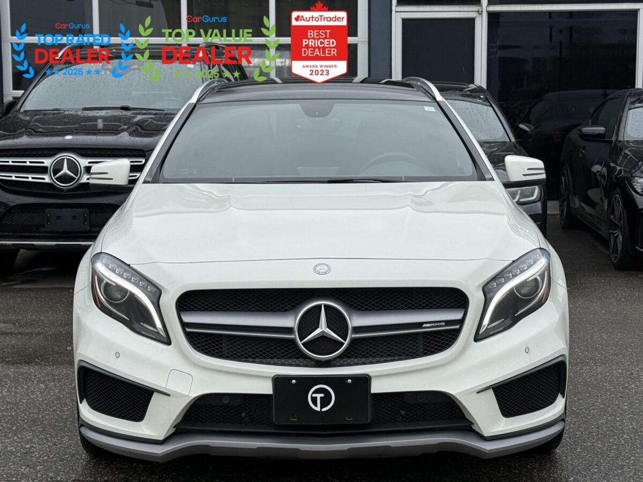 2015 Mercedes-Benz GLA 45 //AMG | HARMAN KARDON | ALCANTARA | LOADED Photo3