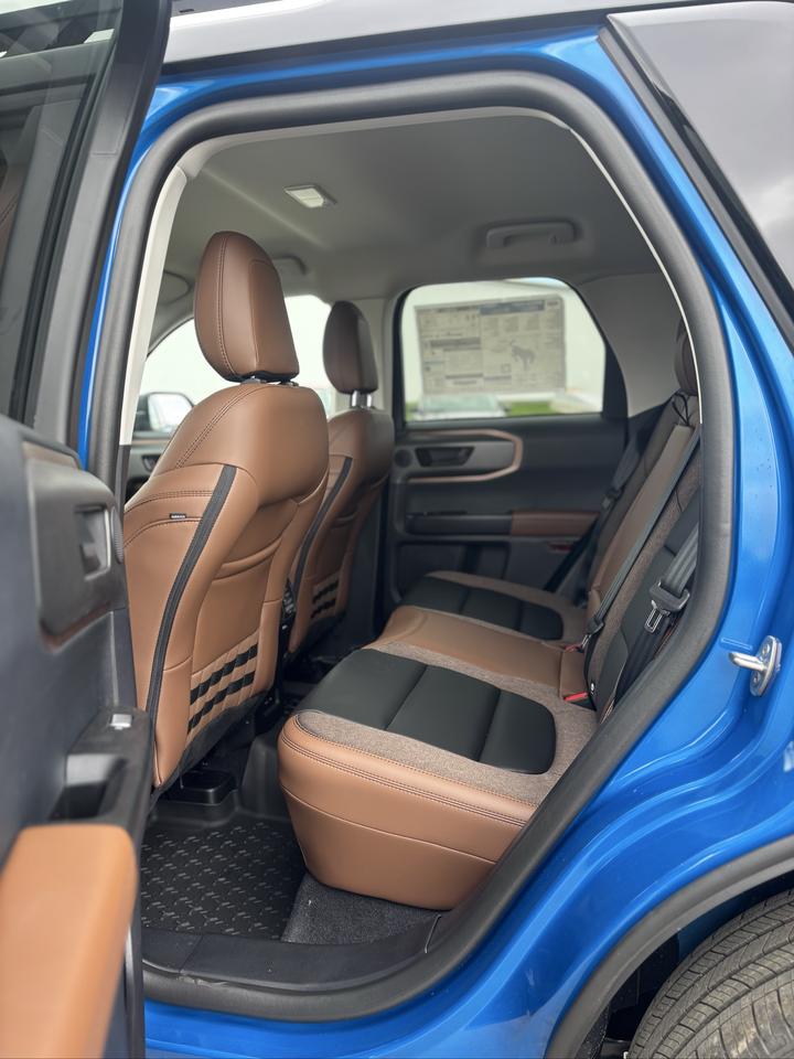 2026 Ford Bronco Sport Outer Banks 4x4 Photo4