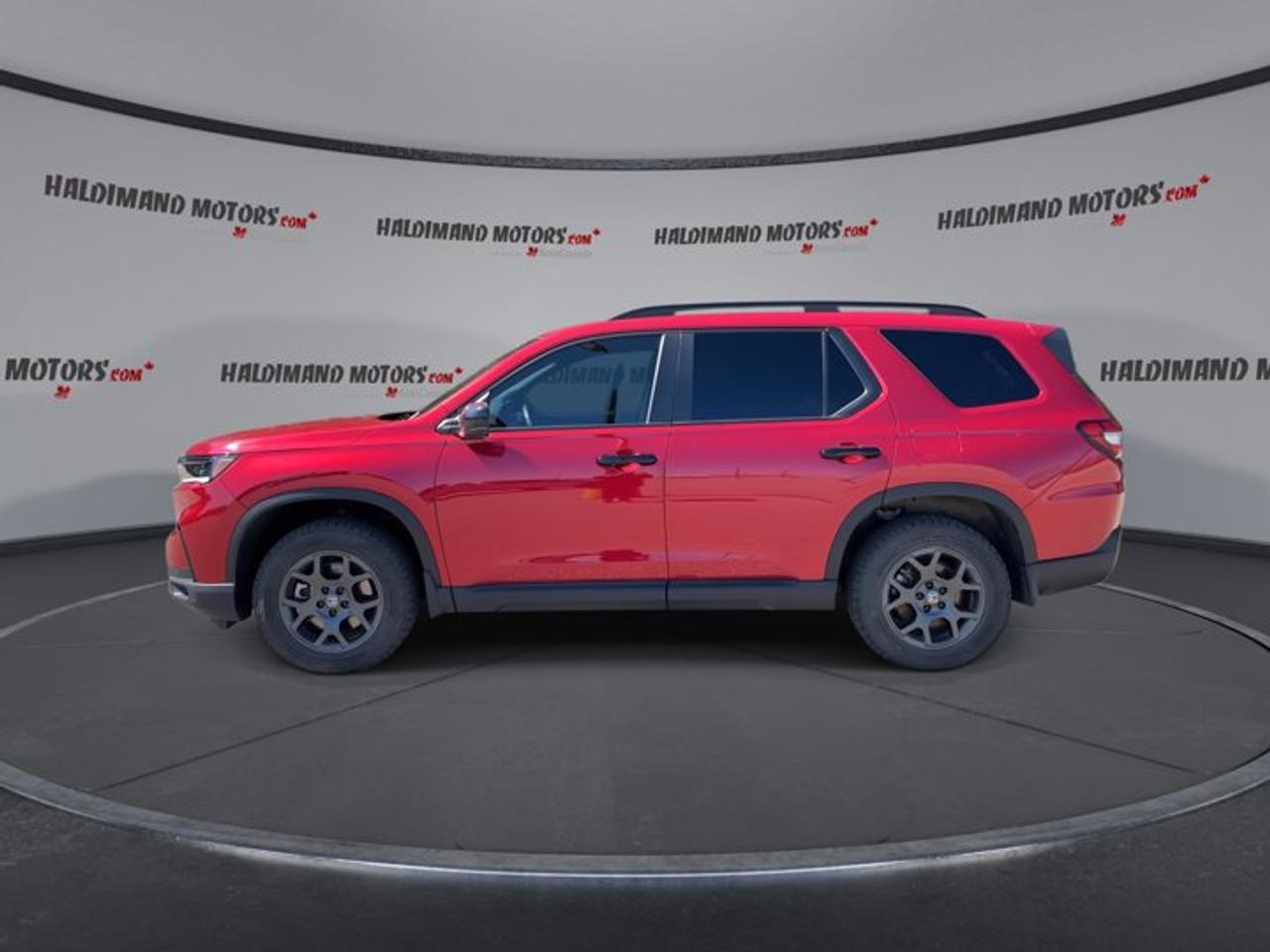 2025 Honda Pilot TrailSport AWD | One Owner | No Accidents | Leather Seats Photo