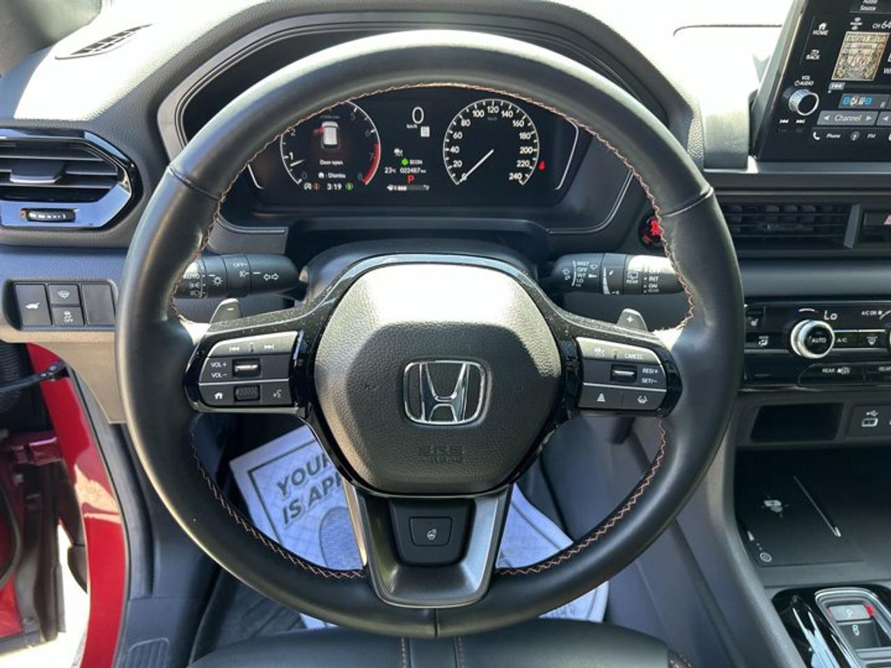 2025 Honda Pilot TrailSport AWD | One Owner | No Accidents | Leather Seats Photo