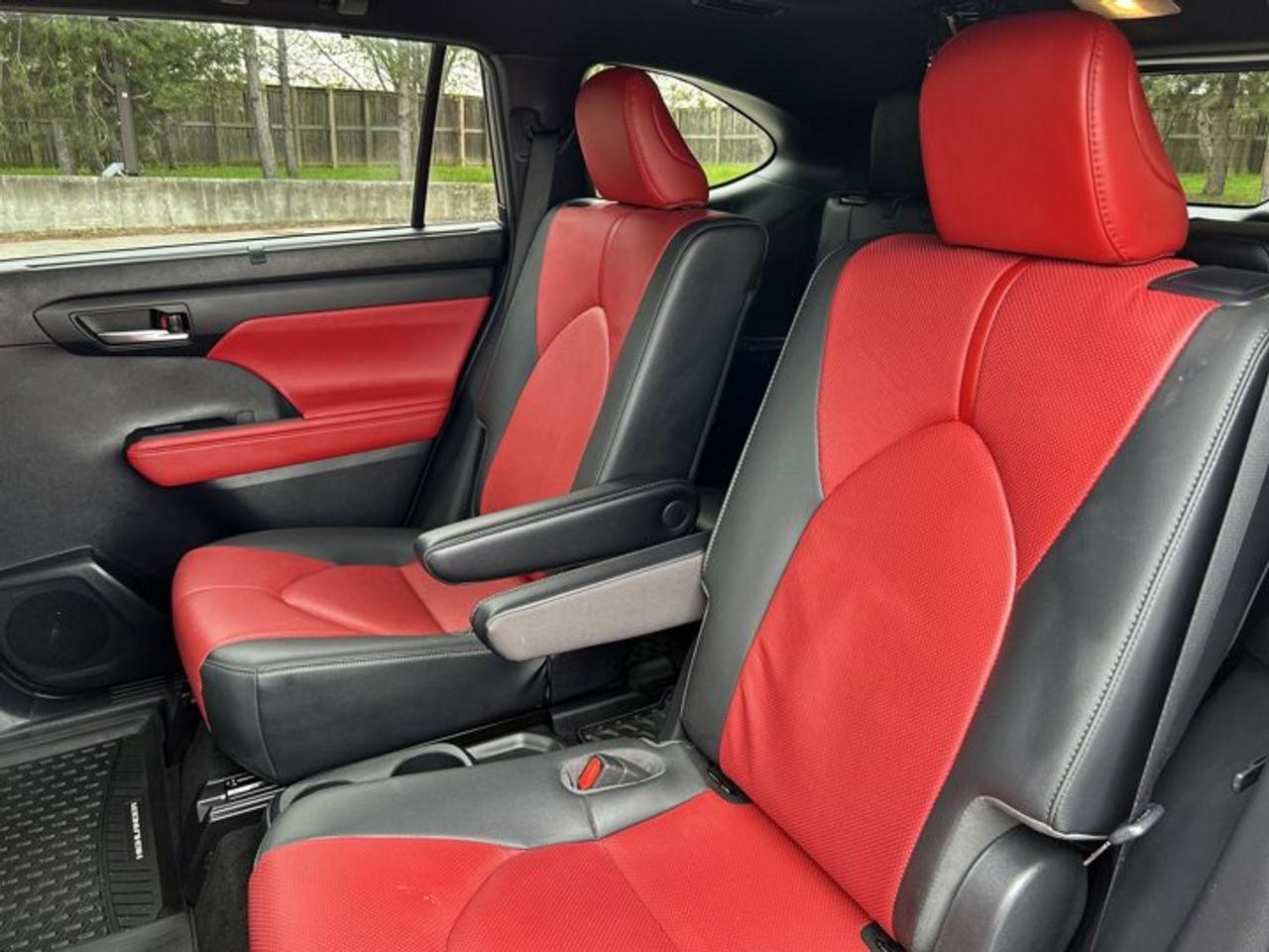 2021 Toyota Highlander XSE AWD | No Accidents | Leather Seats Photo
