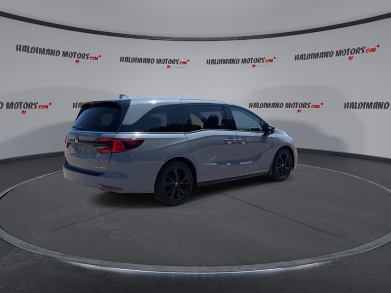 2024 Honda Odyssey Black Edition 2WD | One Owner | No Accidents Photo
