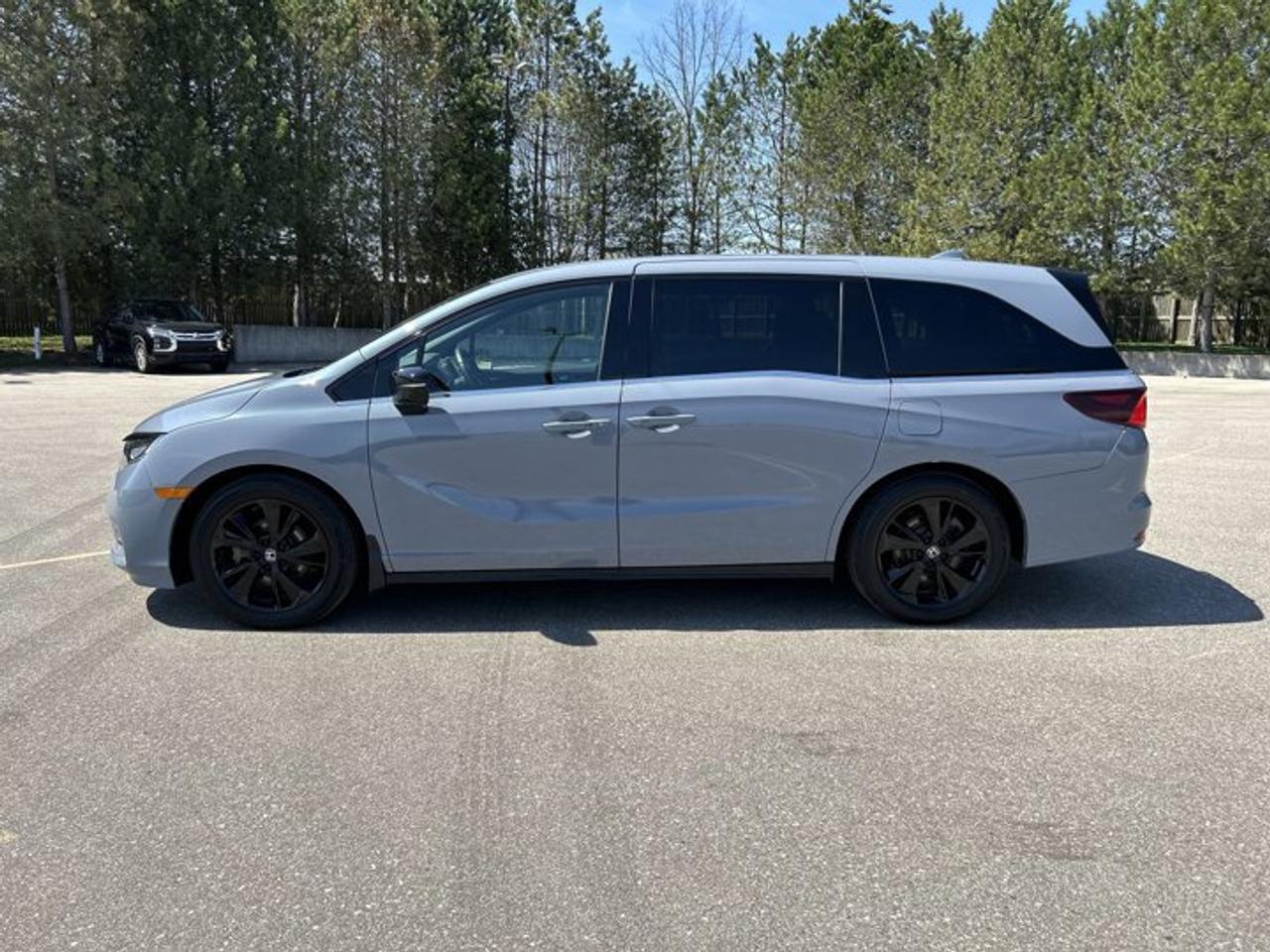 2024 Honda Odyssey Black Edition 2WD | One Owner | No Accidents Photo
