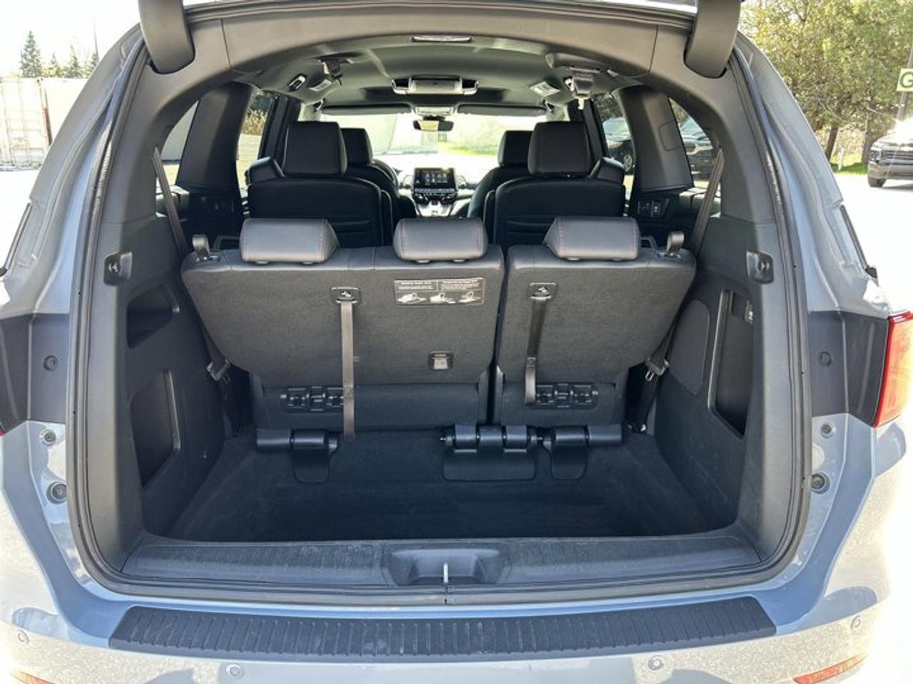 2024 Honda Odyssey Black Edition 2WD | One Owner | No Accidents Photo