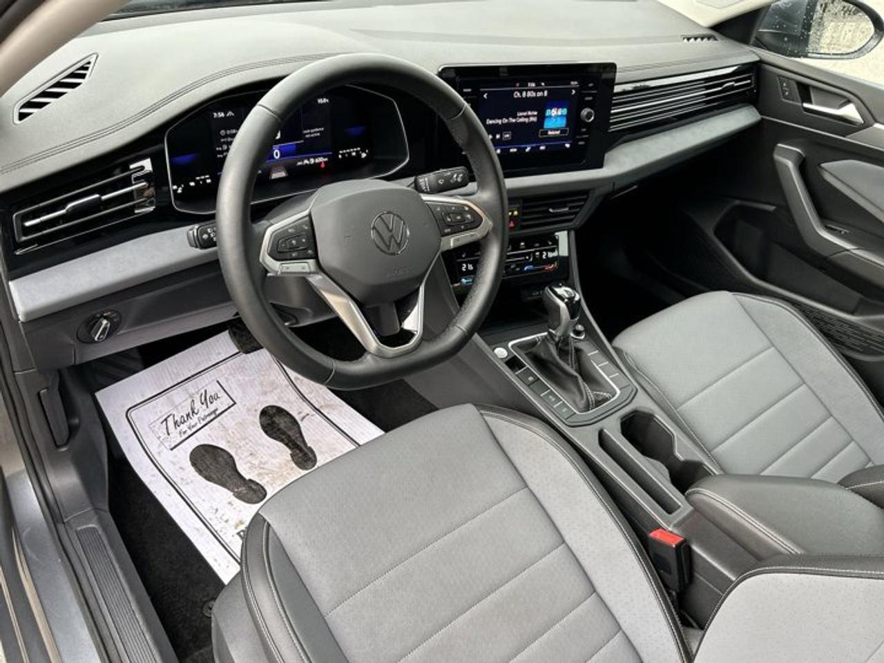 2025 Volkswagen Jetta Comfortline 2WD | No Accidents | Heated Steering Wheel Photo