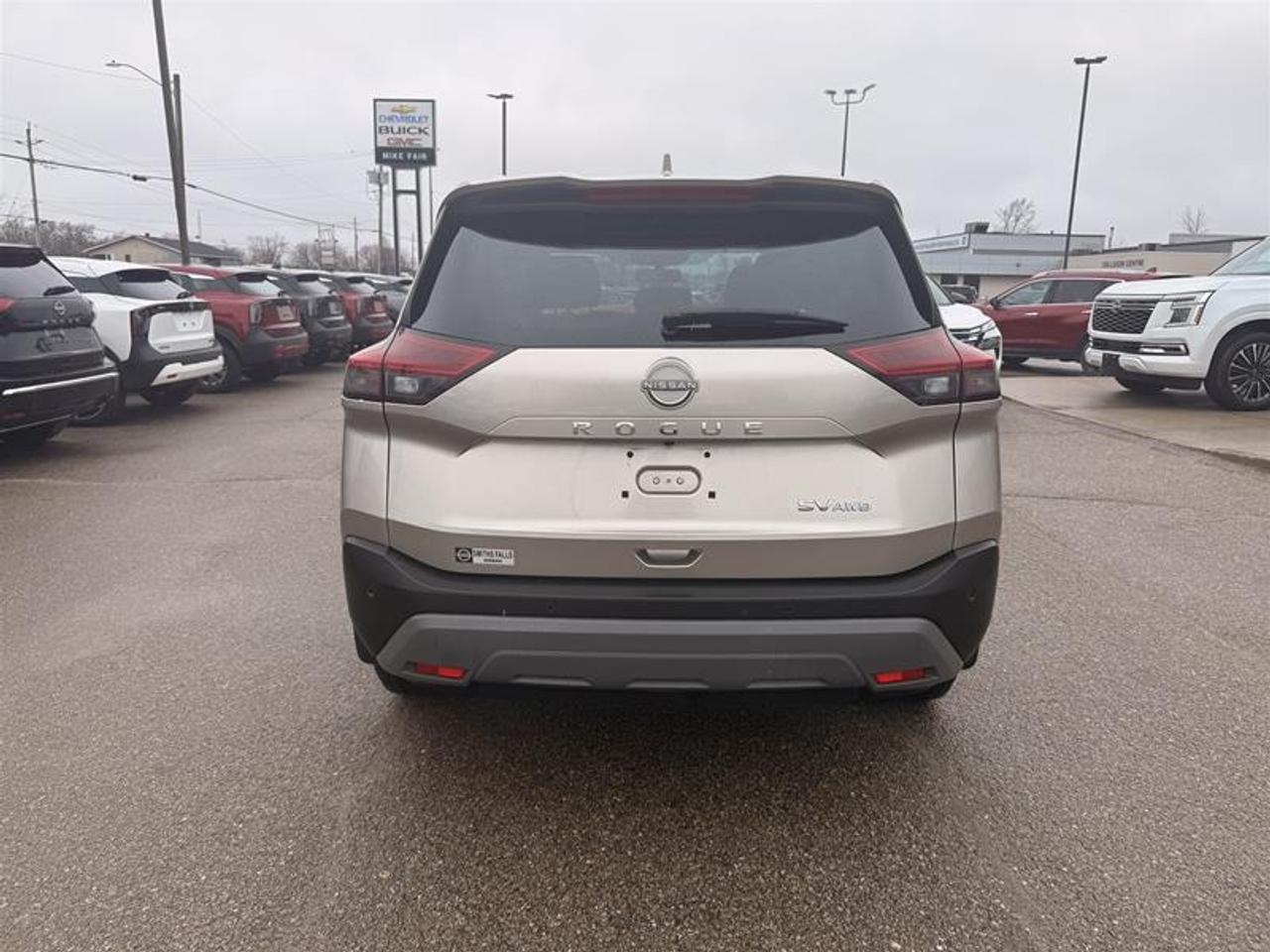 2023 Nissan Rogue SV AWD CVT (2) Photo