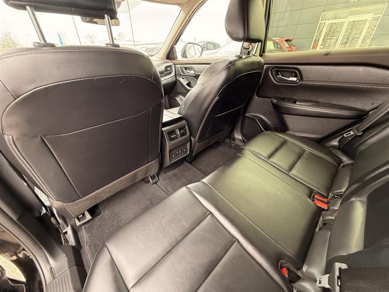 2023 Nissan Rogue SV Midnight Edition AWD CVT(2) Photo