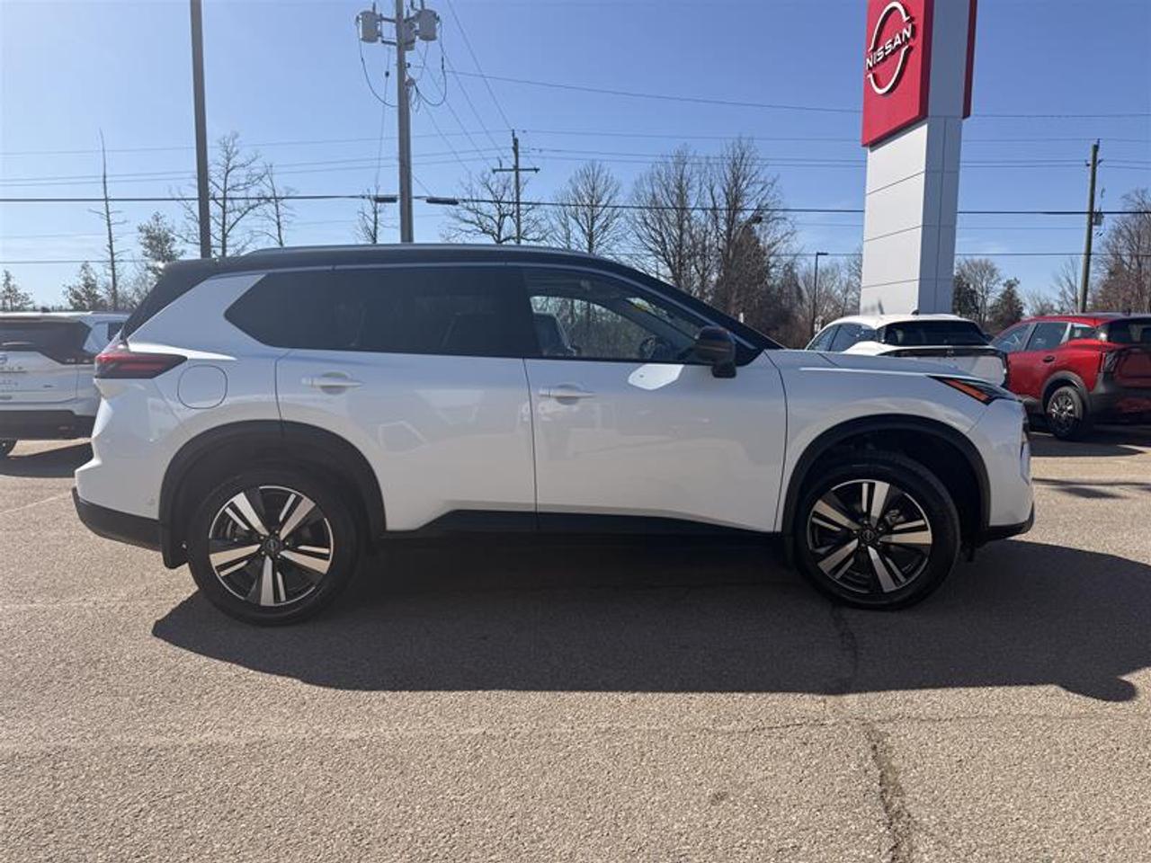 2024 Nissan Rogue AWD SL Photo