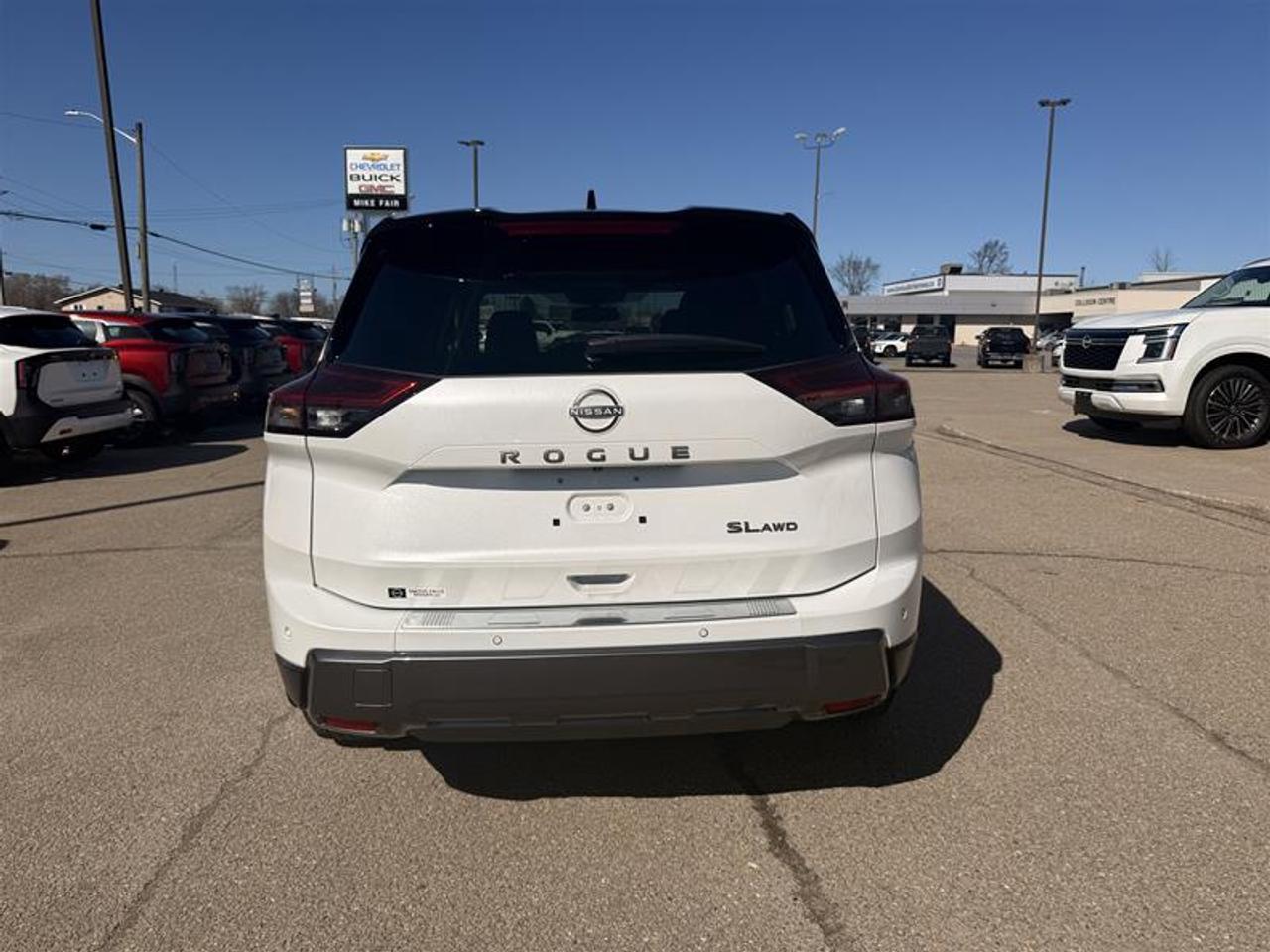 2024 Nissan Rogue AWD SL Photo