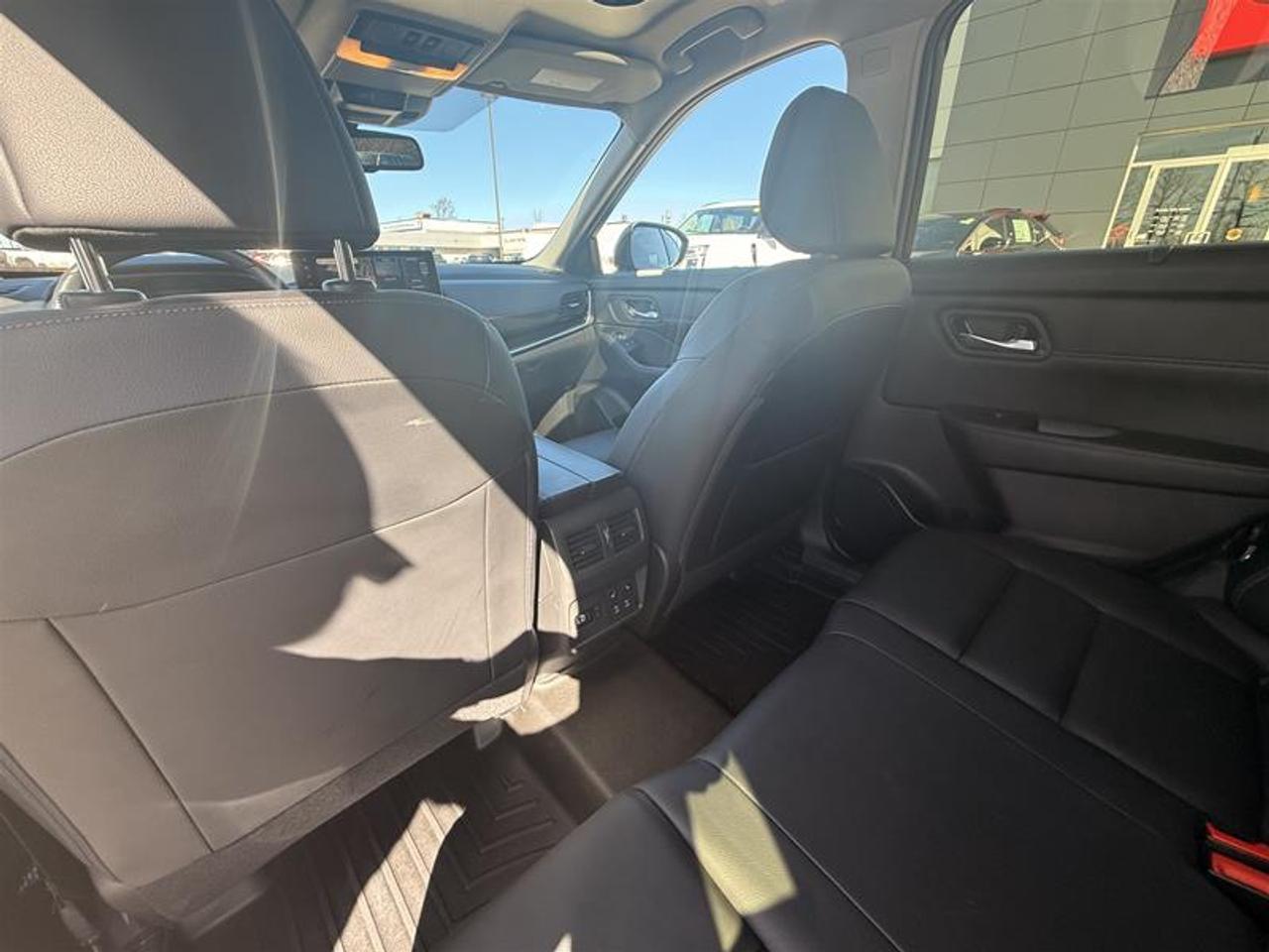 2024 Nissan Rogue AWD SL Photo