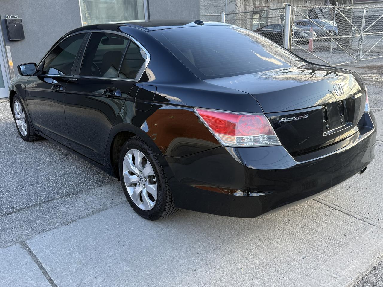 2009 Honda Accord EX-L Photo