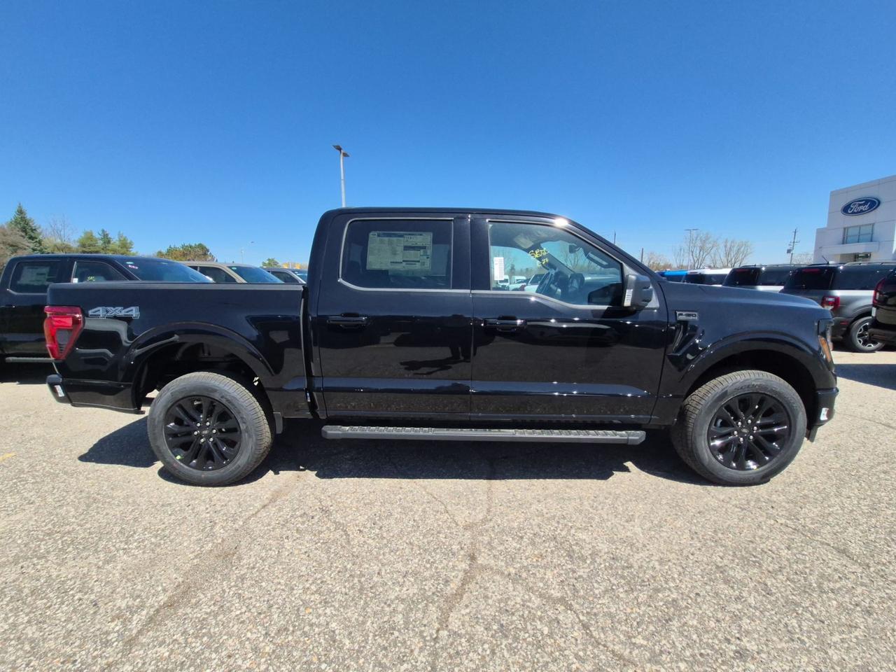 2026 Ford F-150 XLT, BLACK PKG, SPRAY-IN BED, PRO TRAILER ASSIST Photo3
