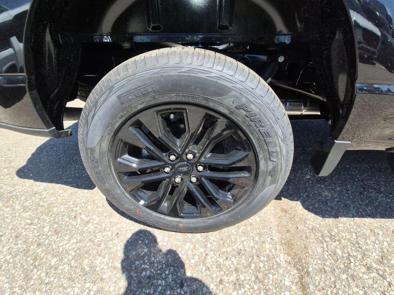2026 Ford F-150 XLT, BLACK PKG, SPRAY-IN BED, PRO TRAILER ASSIST Photo4