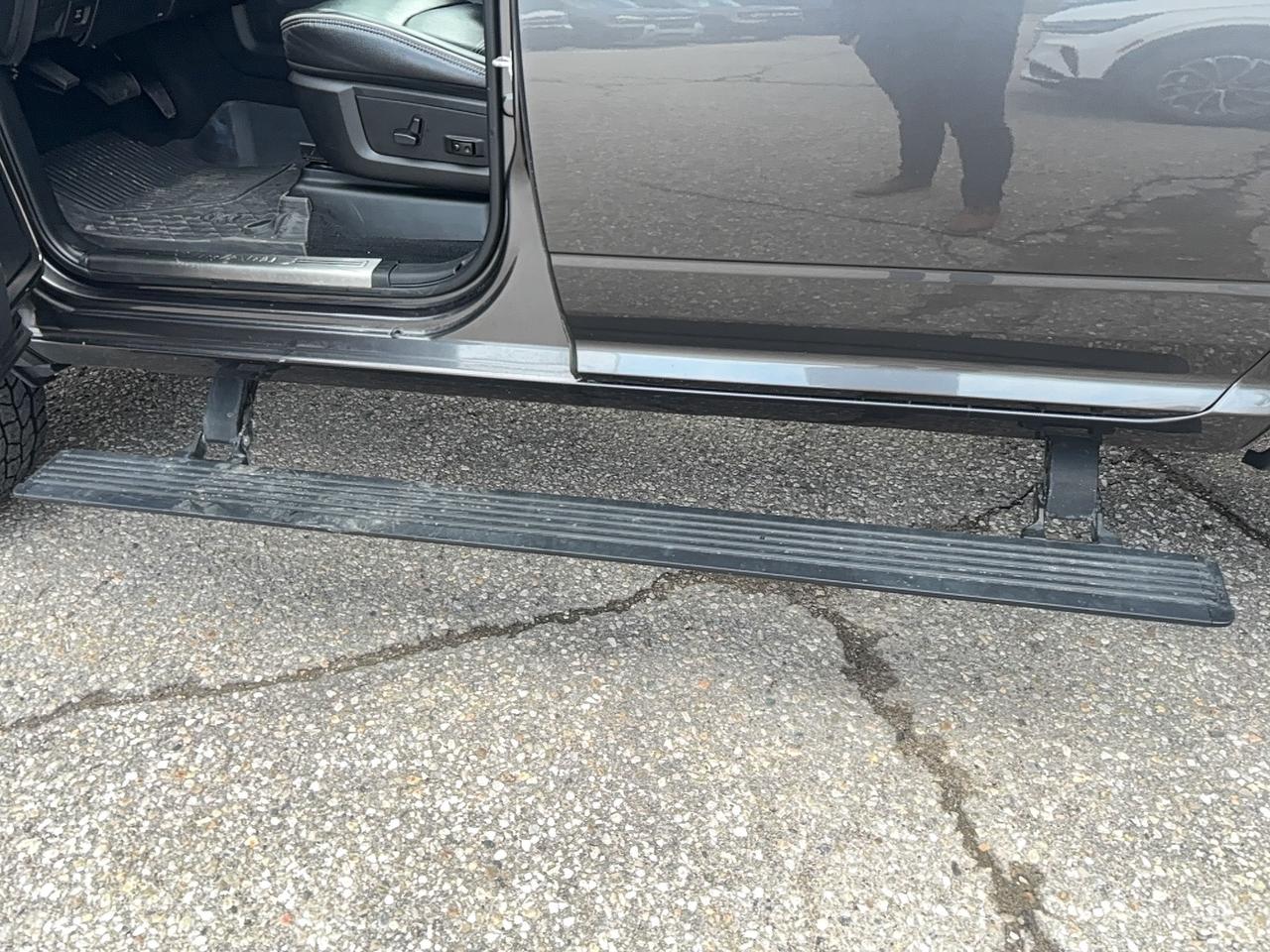 2022 RAM 2500 LOCAL TRADE, NIGHT EDITION LTD, WELL CARED FOR! Photo