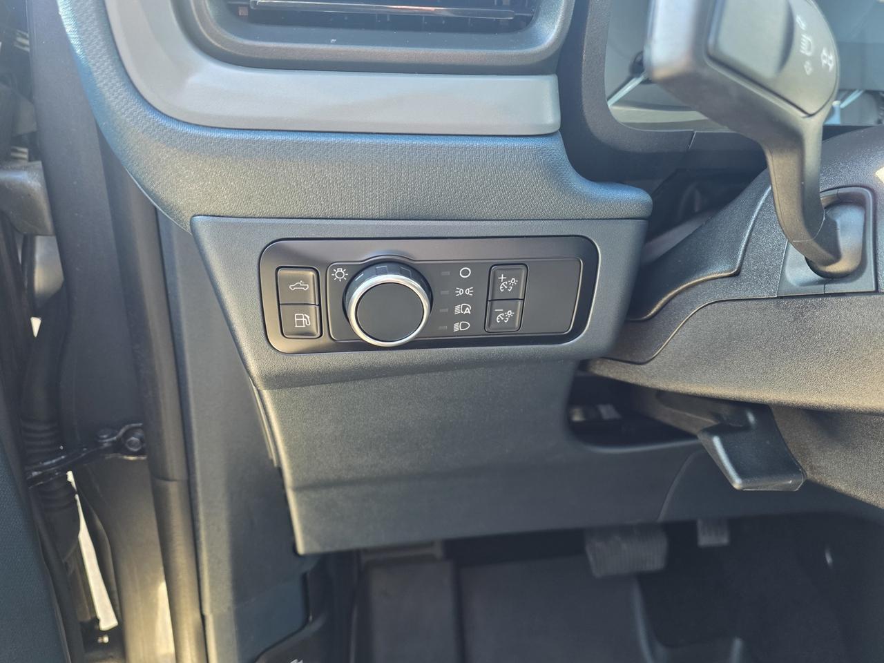 2024 Ford Maverick XLT Photo