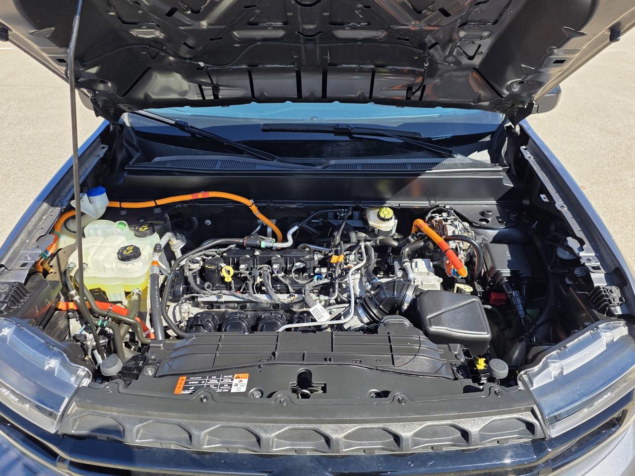 2024 Ford Maverick XLT Photo