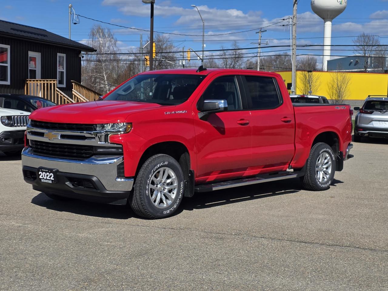 2022 Chevrolet Silverado 1500 LT Crew Cab 4WD Short Box Photo