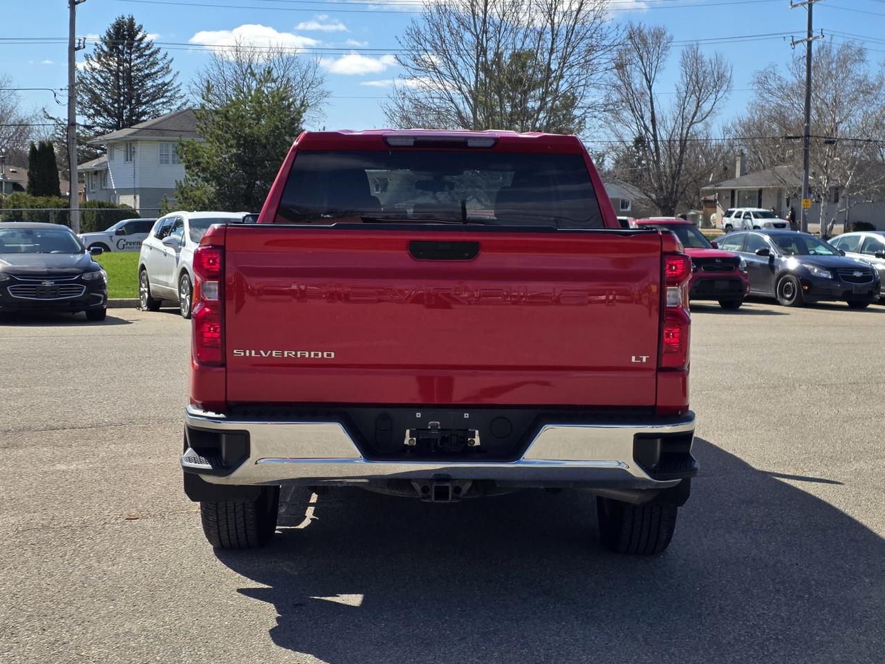 2022 Chevrolet Silverado 1500 LT Crew Cab 4WD Short Box Photo