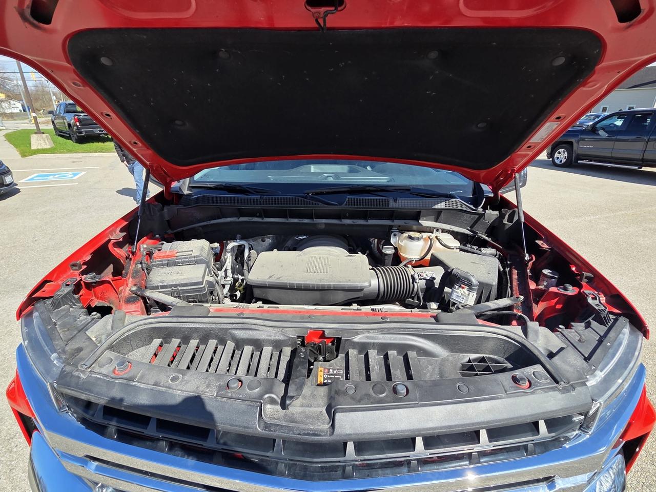 2022 Chevrolet Silverado 1500 LT Crew Cab 4WD Short Box Photo