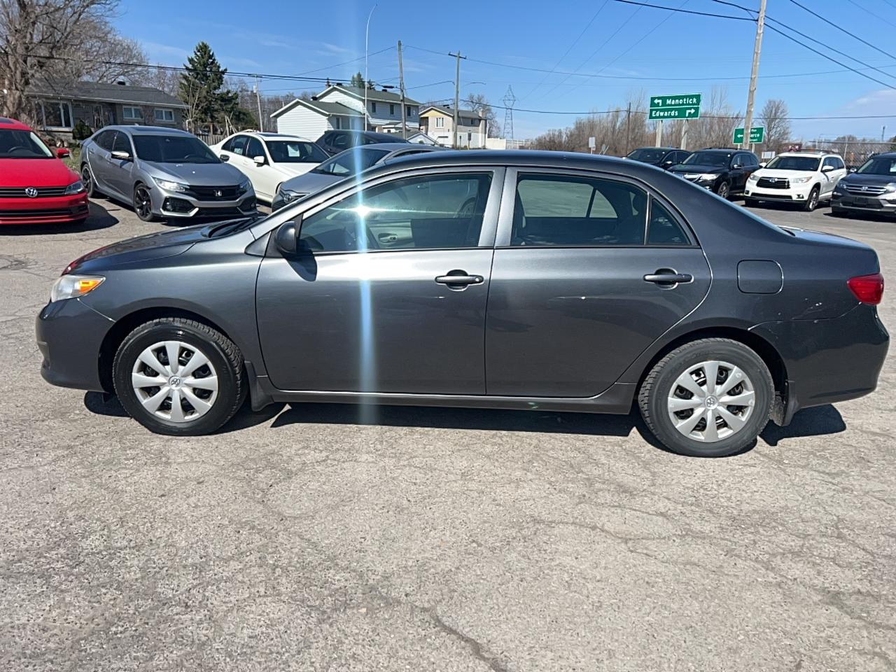 2010 Toyota Corolla CE Photo