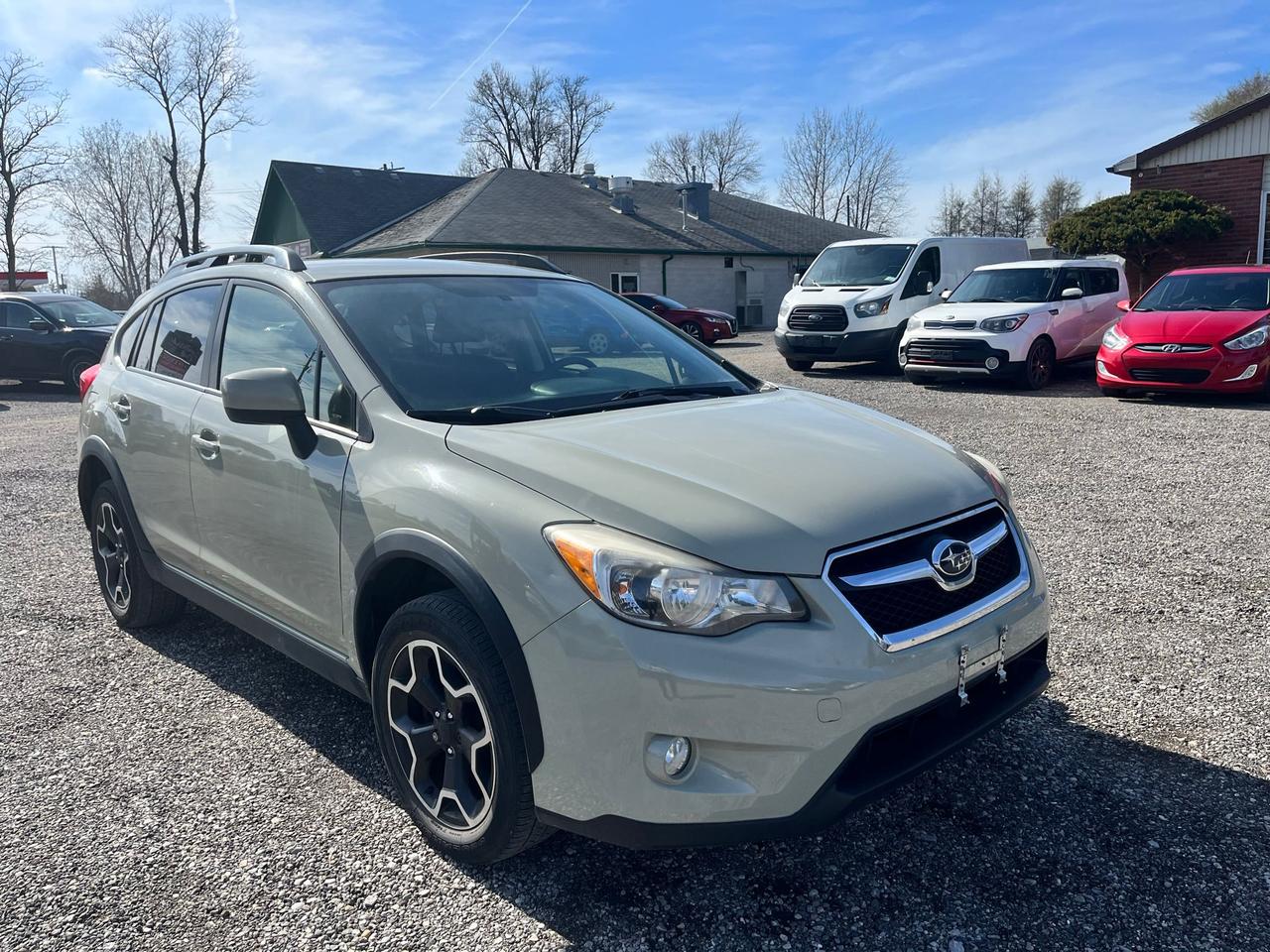 2013 Subaru XV Crosstrek 2.0i w/Touring Pkg Photo