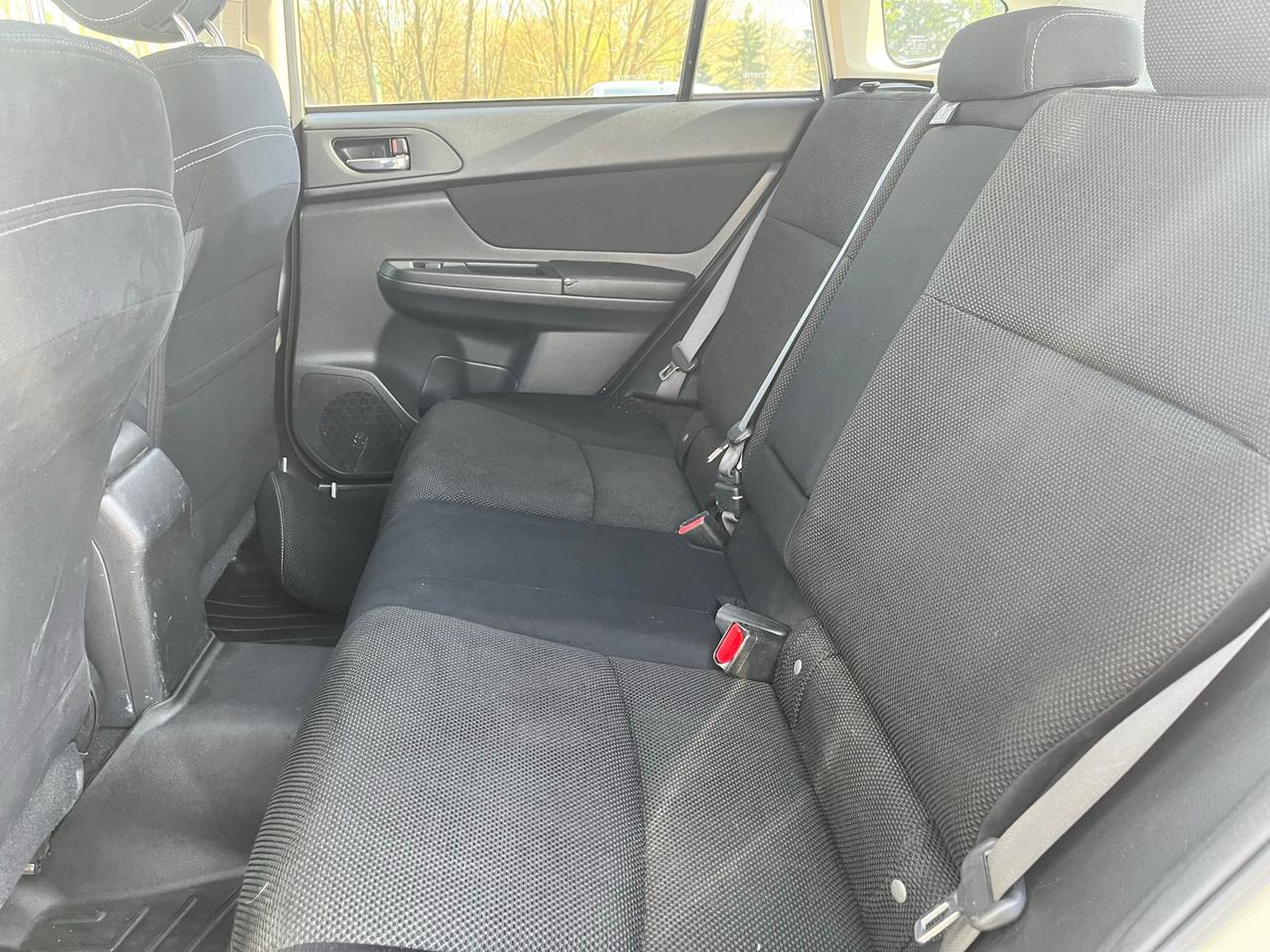 2013 Subaru XV Crosstrek 2.0i w/Touring Pkg Photo