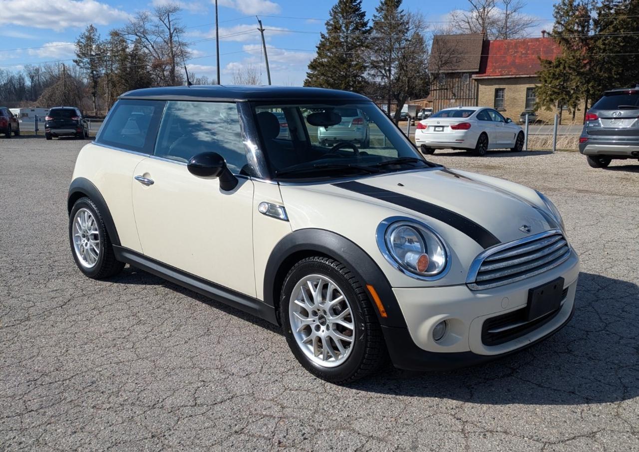 2013 MINI Cooper 2dr Baker Street Edition Photo