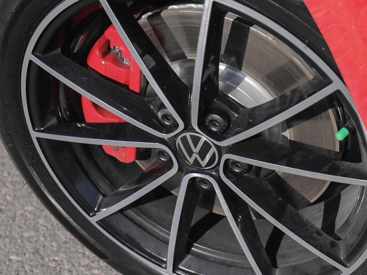 2026 Volkswagen Jetta GLI Autobahn Auto  -  Cooled Seats Photo