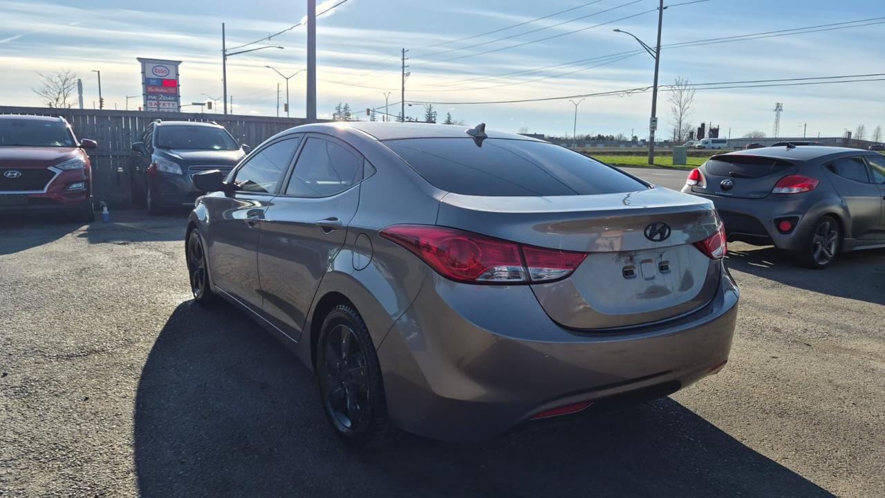 2013 Hyundai Elantra GLS, AUTO, NO ACCIDENTS, 174KMS, ALLOYS, CERT Photo2