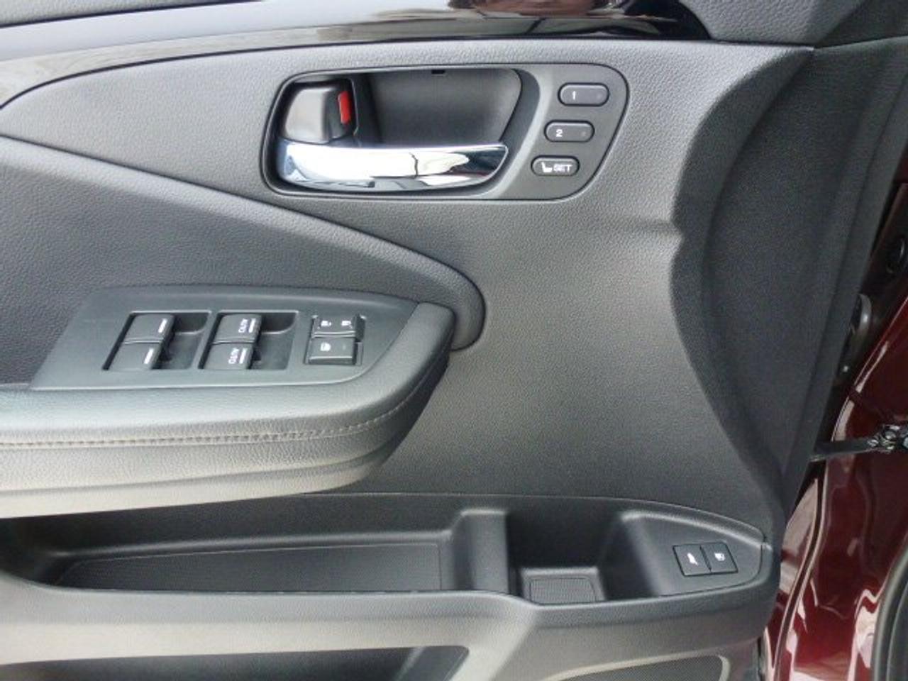 2021 Honda Passport Touring Photo