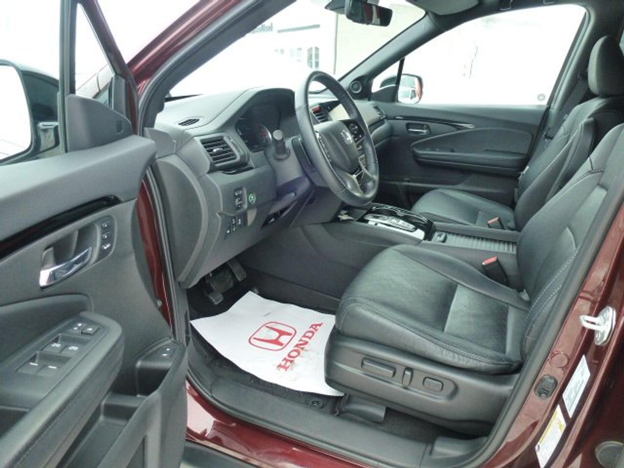 2021 Honda Passport Touring Photo