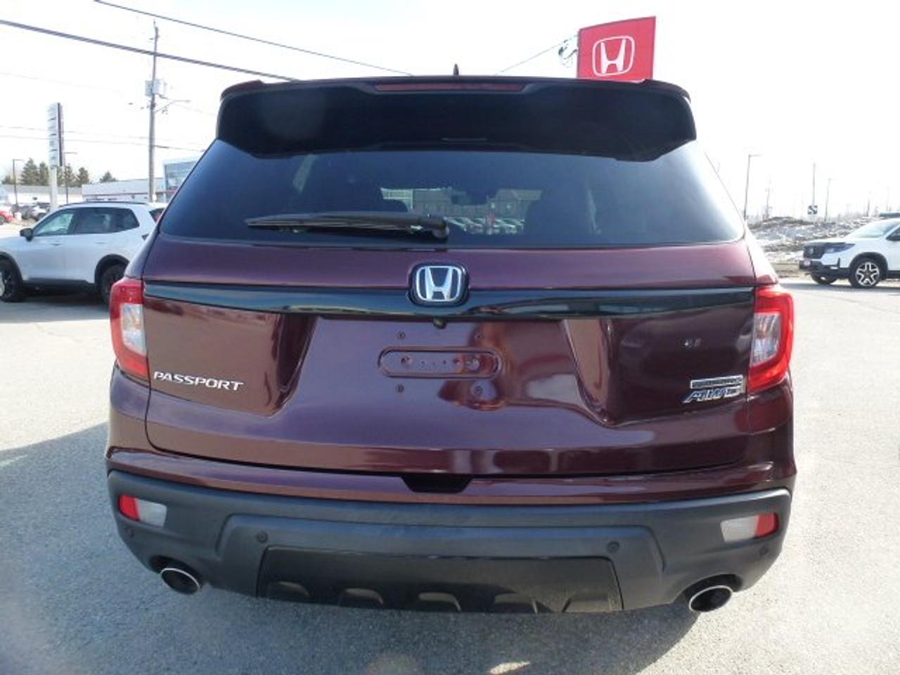 2021 Honda Passport Touring Photo4