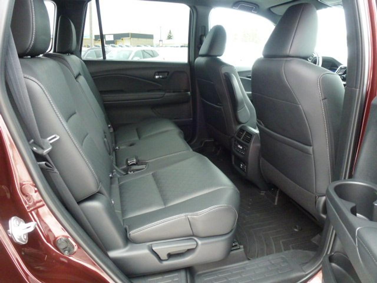 2021 Honda Passport Touring Photo
