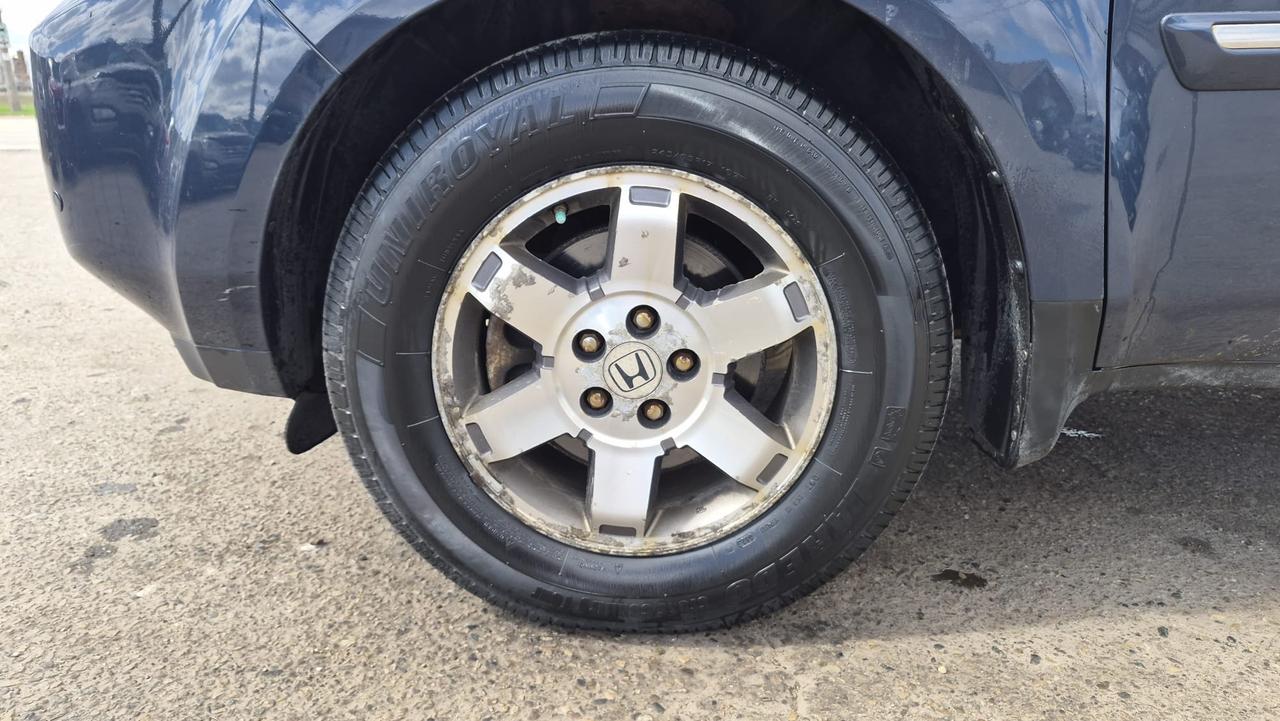 2010 Honda Pilot Touring, DRIVES GREAT, NO ACCIDENTS, AS IS Photo