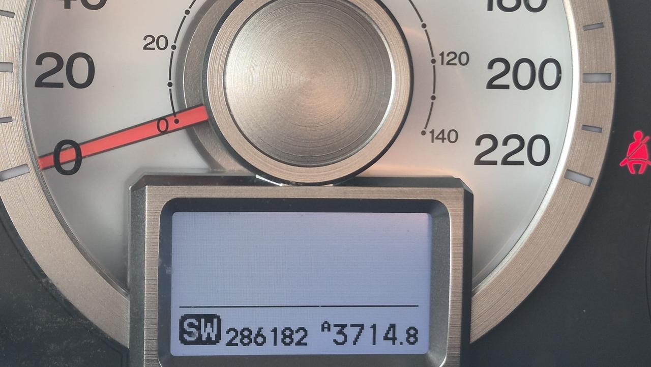 2010 Honda Pilot Touring, DRIVES GREAT, NO ACCIDENTS, AS IS Photo