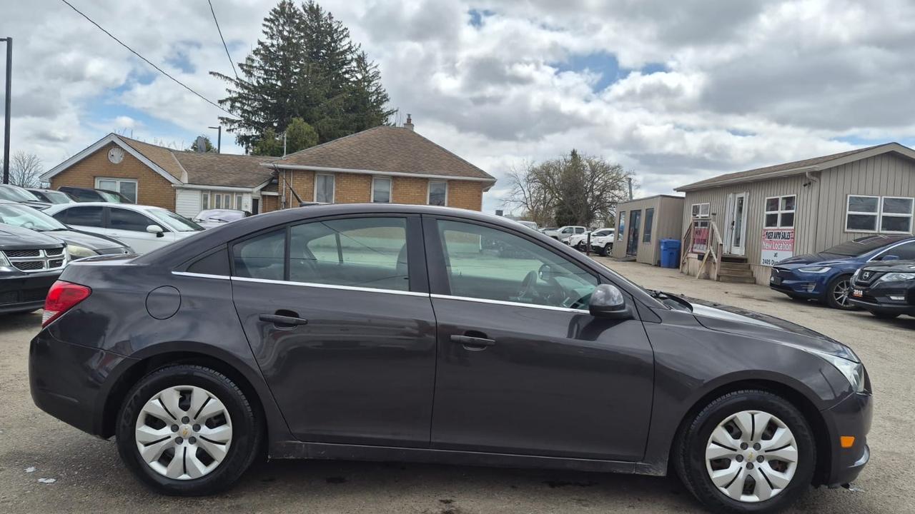 2014 Chevrolet Cruze 1LT, SEDAN, AUTO, 4 CYL, ONLY 172KMS, CERTIFIED Photo