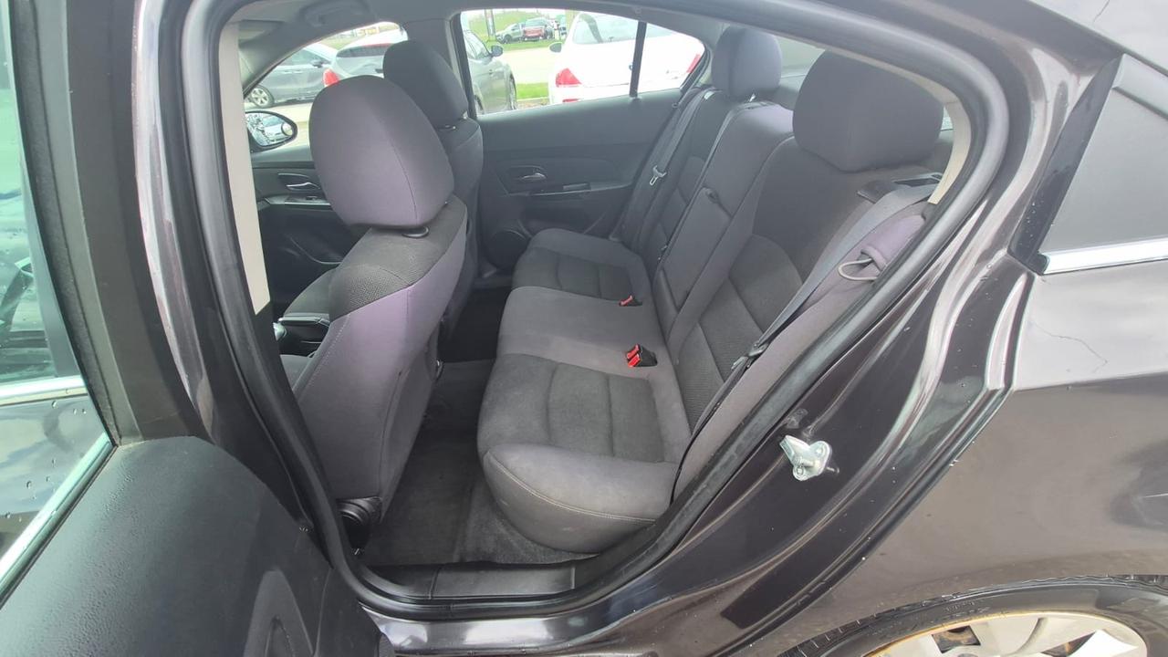 2014 Chevrolet Cruze 1LT, SEDAN, AUTO, 4 CYL, ONLY 172KMS, CERTIFIED Photo