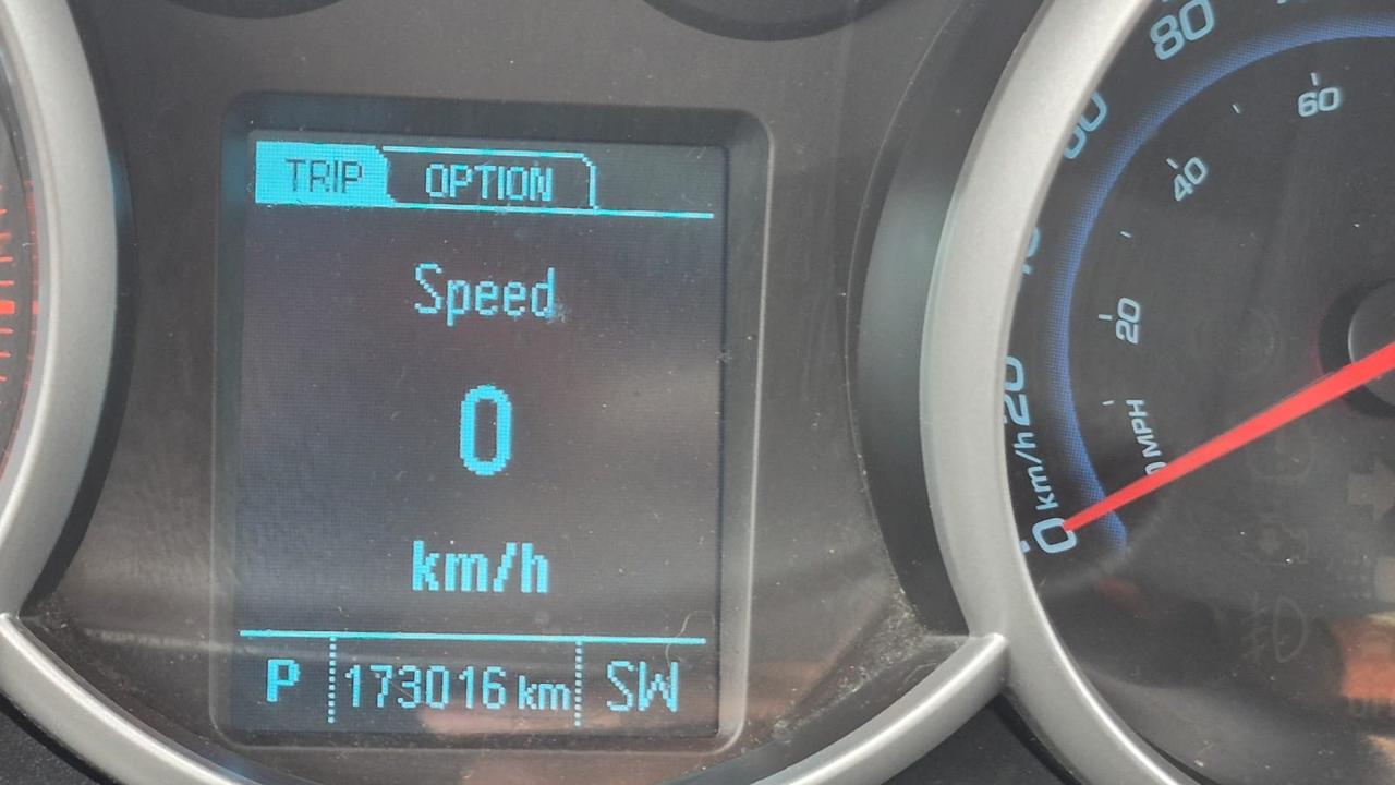 2014 Chevrolet Cruze 1LT, SEDAN, AUTO, 4 CYL, ONLY 172KMS, CERTIFIED Photo