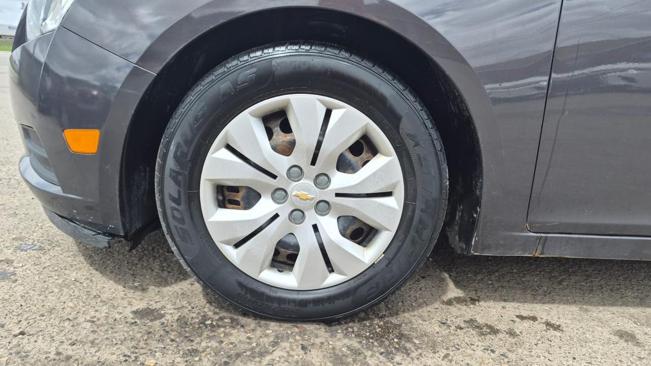 2014 Chevrolet Cruze 1LT, SEDAN, AUTO, 4 CYL, ONLY 172KMS, CERTIFIED Photo