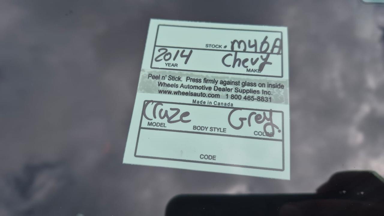 2014 Chevrolet Cruze 1LT, SEDAN, AUTO, 4 CYL, ONLY 172KMS, CERTIFIED Photo