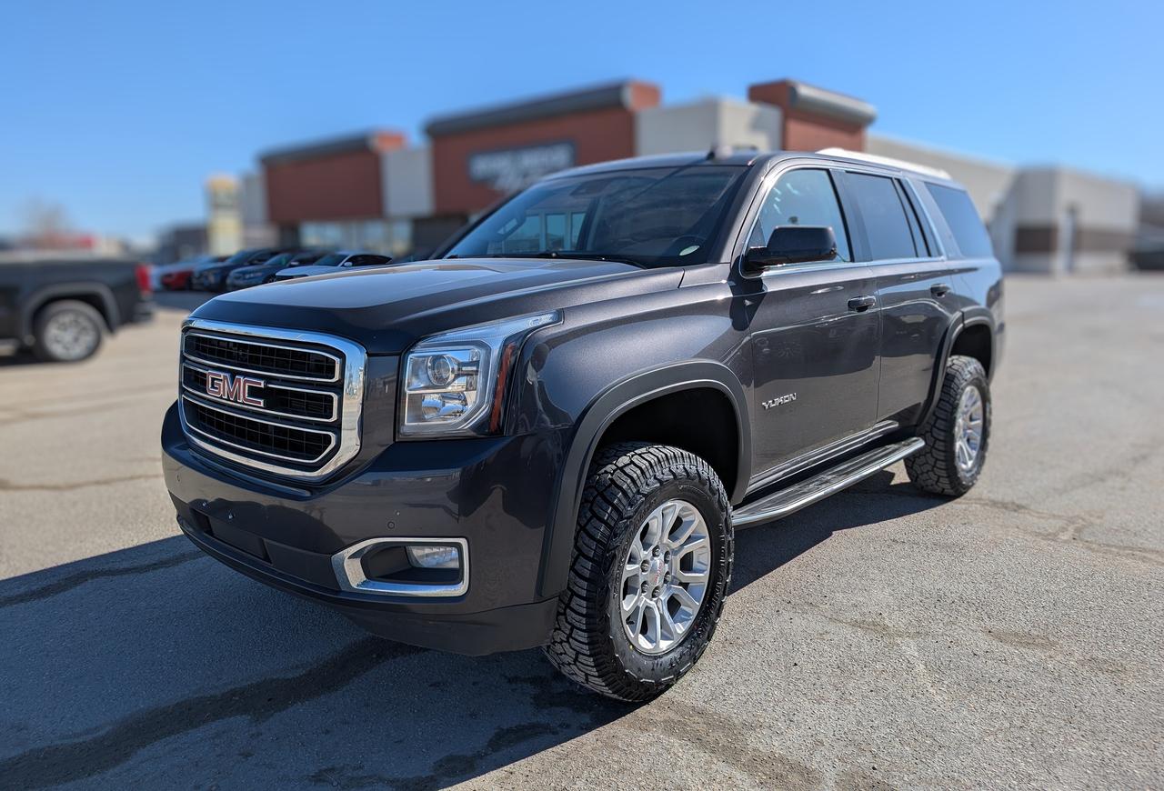Used 2017 GMC Yukon SLT | LEATHER | LIFT | NO ACCIDENTS for sale in Steinbach, MB