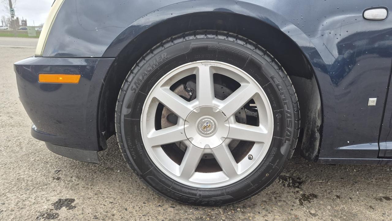 2007 Cadillac STS SEDAN, V6, GREAT SHAPE, ONLY 174KMS. CERTIFIED Photo