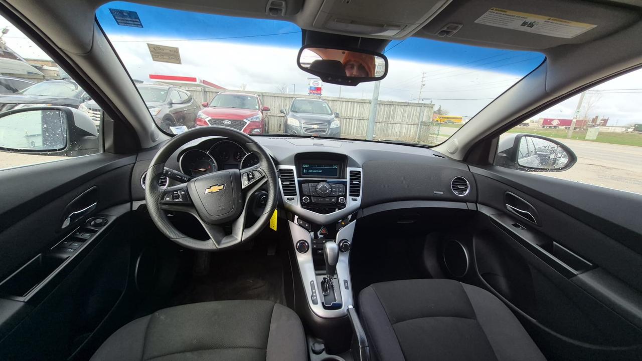 2012 Chevrolet Cruze LT TURBO, AUTO, ONLY 127KMS, SEDAN, CERTIFIED Photo