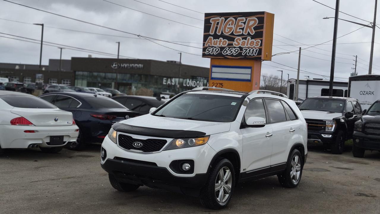2013 Kia Sorento EX, AUTO, LEATHER, NAVI, AWD, CERTIFIED - Photo #1