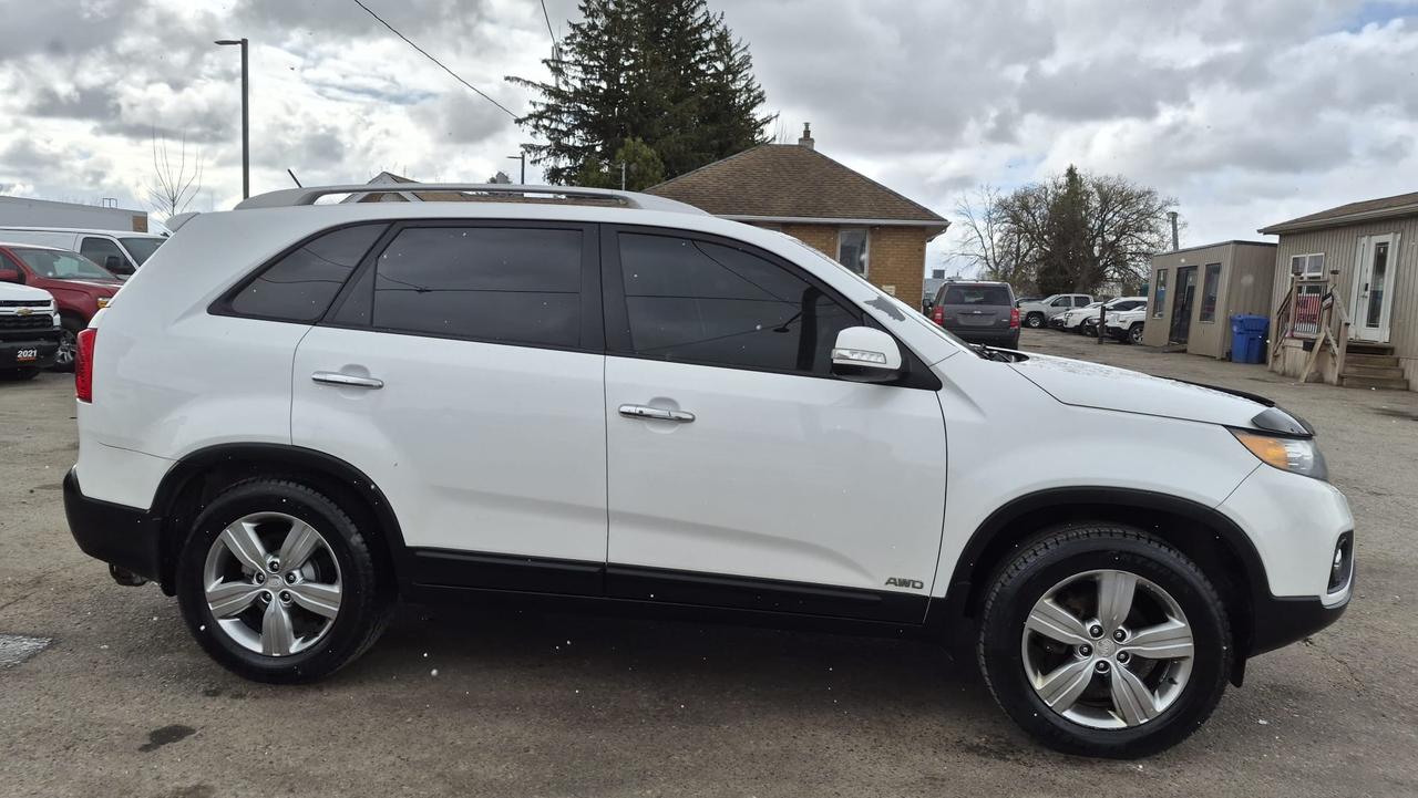 2013 Kia Sorento EX, AUTO, LEATHER, NAVI, AWD, CERTIFIED Photo