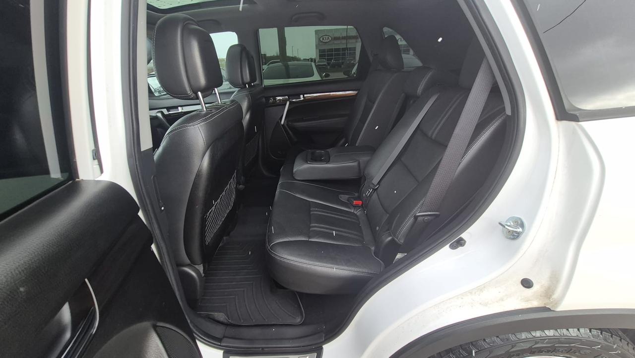2013 Kia Sorento EX, AUTO, LEATHER, NAVI, AWD, CERTIFIED Photo
