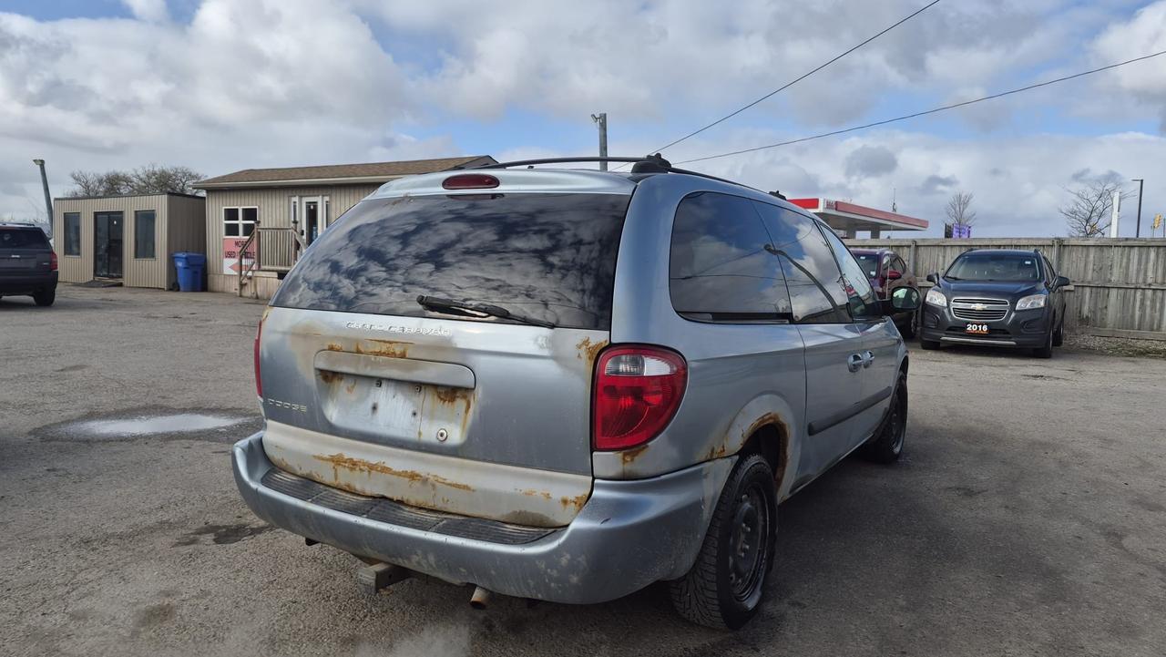 2005 Dodge Grand Caravan NO ACCIDENTS, RUNS AND DRIVES, AS IS Photo