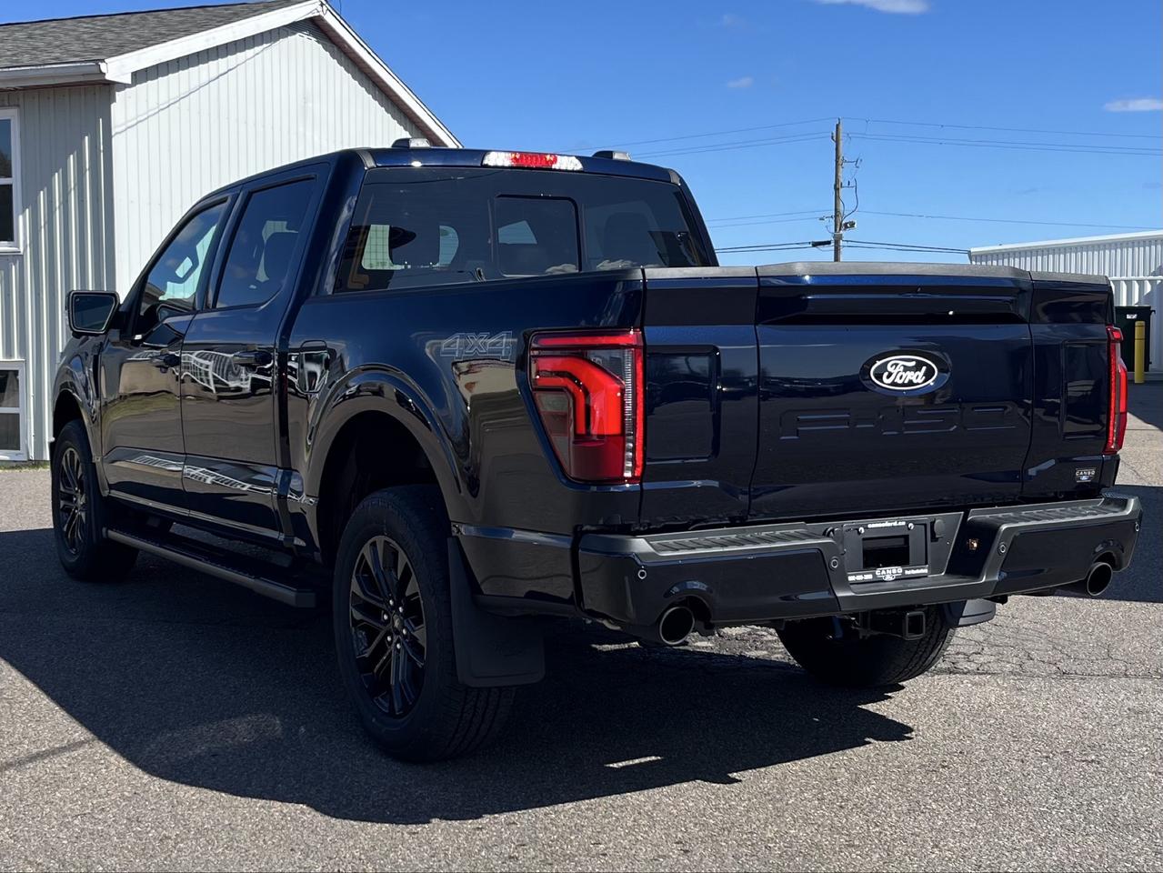 2026 Ford F-150 Lariat 4WD SuperCrew 5.5' Box Photo4
