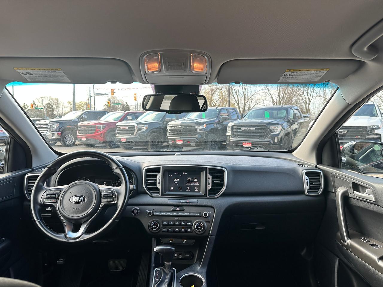 2017 Kia Sportage EX HTD-Cloth Bluetooth FM/XM BackupCam CarPlay A/C Photo